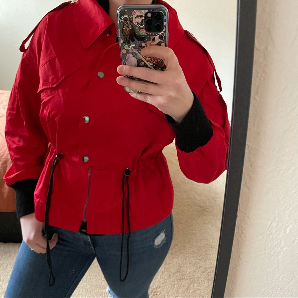 Laundry by Sheli Segal red windbreaker style jacket medium - Picture 3 of 6